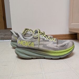Hoka Men's Clifton 9 GTX - Grey